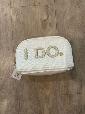 White Beaded 'I DO' Bridal Makeup Bag